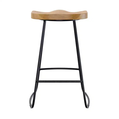 Sgabello da bar altezza bancone – Seduta in legno di quercia naturale, gambe in metallo nero, completamente assemblato