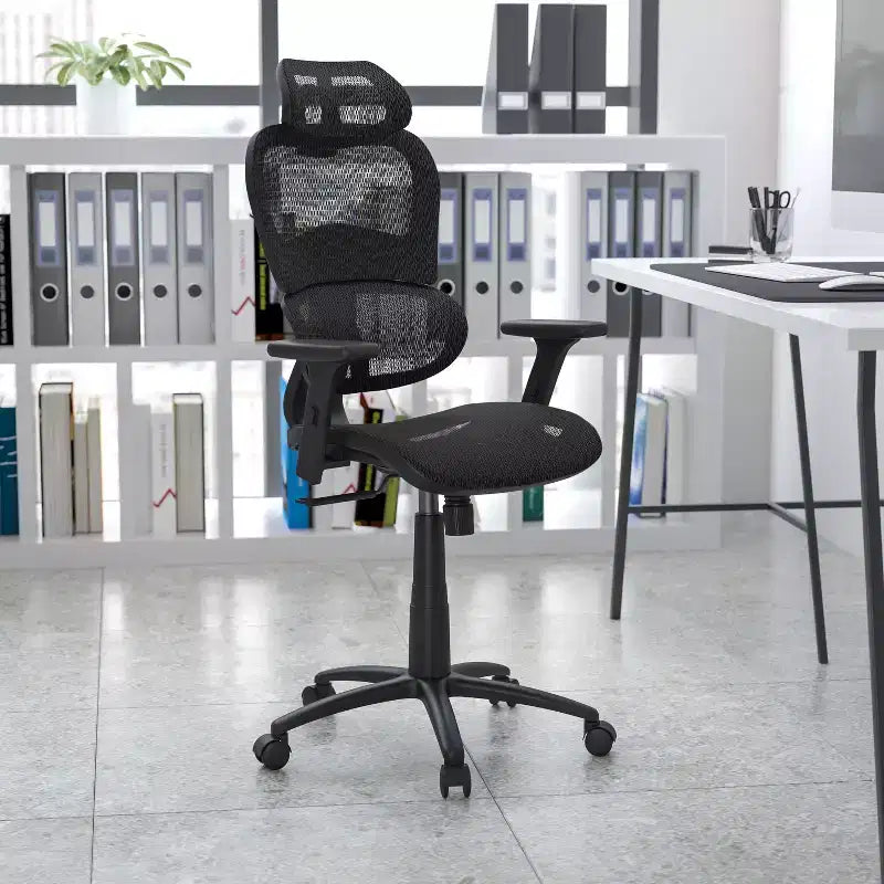 Sedia da ufficio ergonomica in rete con schienale alto – Meccanismo sincrono, poggiatesta, braccioli regolabili