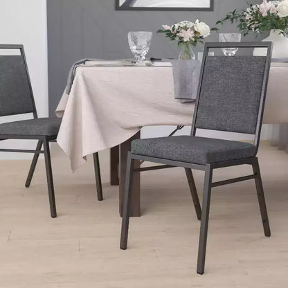 Sedia impilabile da banchetto con schienale quadrato – Capacità 272 kg, vinile, struttura in acciaio, impilabile x15